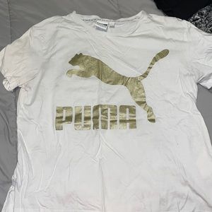 puma short sleeve- size medium